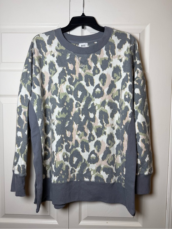 BKE Tops - BKE‎ Leopard Print Sweatshirt Pullover